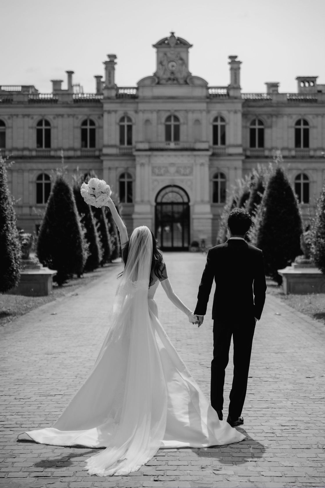 Nicole & Henry pre-wedding shoot at Château de Ferrières