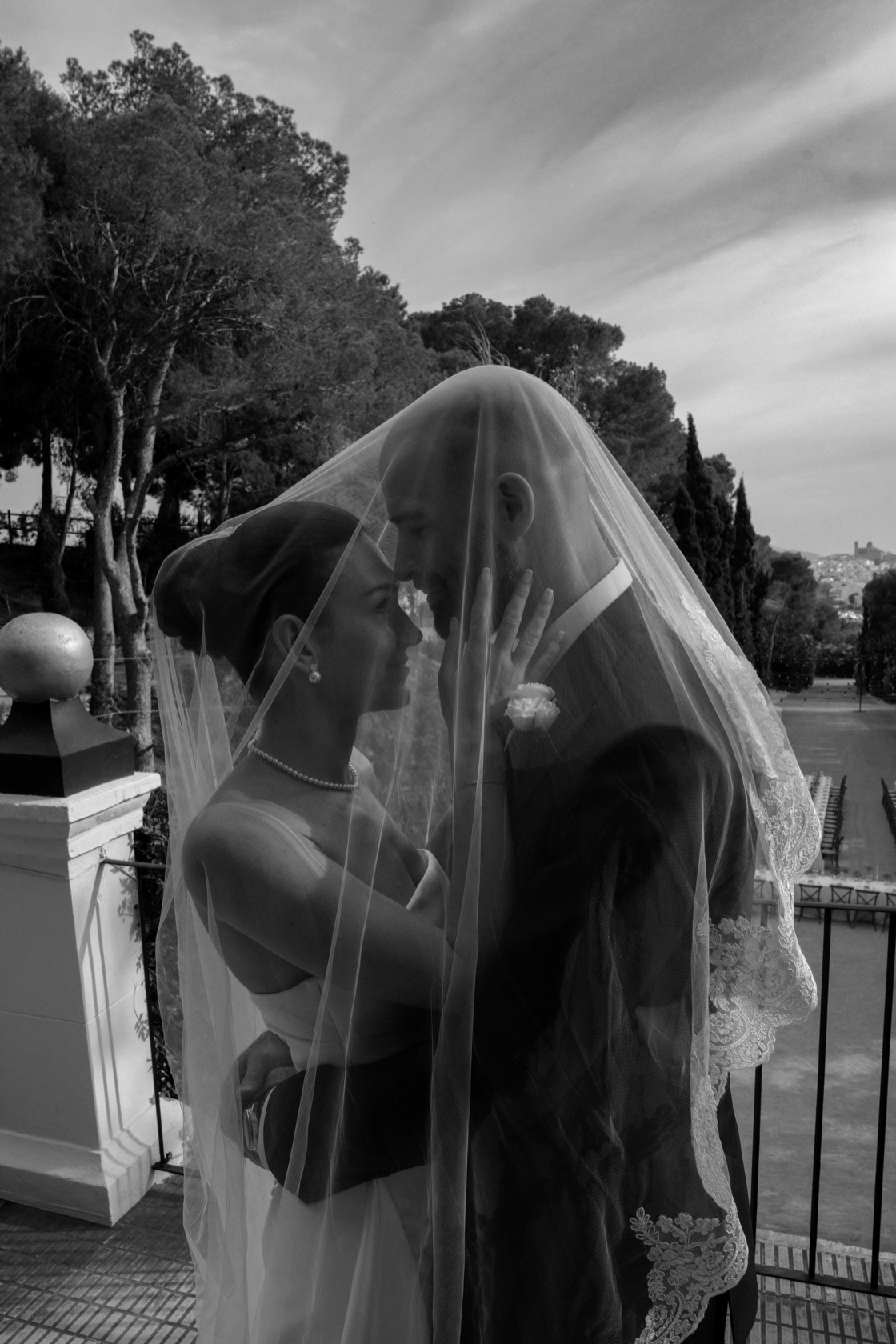 Georgia & Joe wedding photography at Finca Marqués de Montemolar